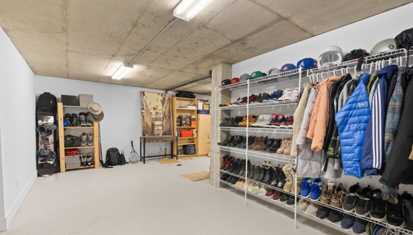 Rangement au plafond du garage – Garage Outfitters